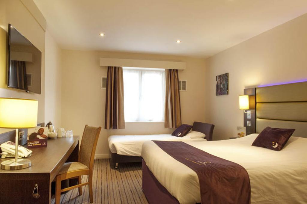 Premier Inn Southampton West Ower Zewnętrze zdjęcie